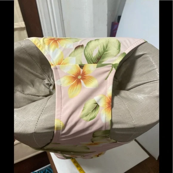 Islander size 10 - Picture 4 of 13